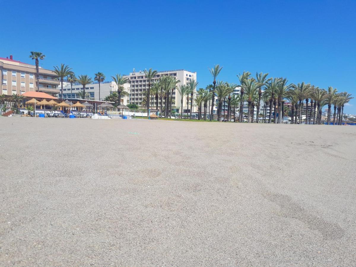Atico Duplex Con Vistas Al Mar. Dos Plazas De Garaje Apartment Торемолинос Екстериор снимка