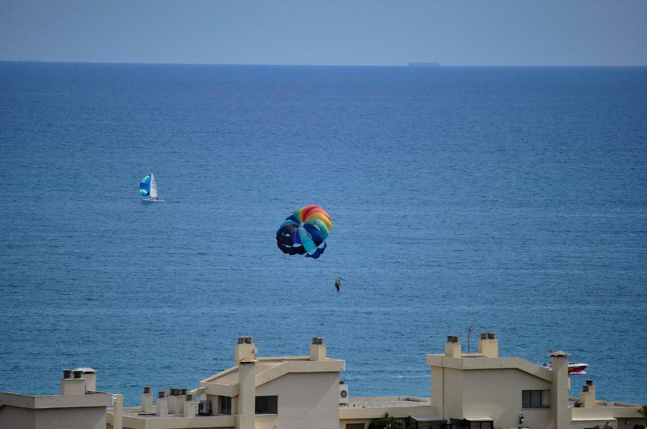 Atico Duplex Con Vistas Al Mar. Dos Plazas De Garaje Apartment Торемолинос Екстериор снимка
