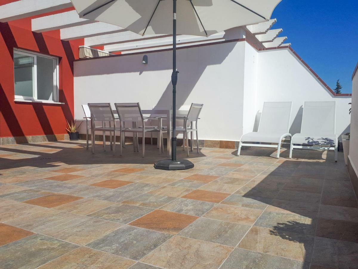 Atico Duplex Con Vistas Al Mar. Dos Plazas De Garaje Apartment Торемолинос Екстериор снимка